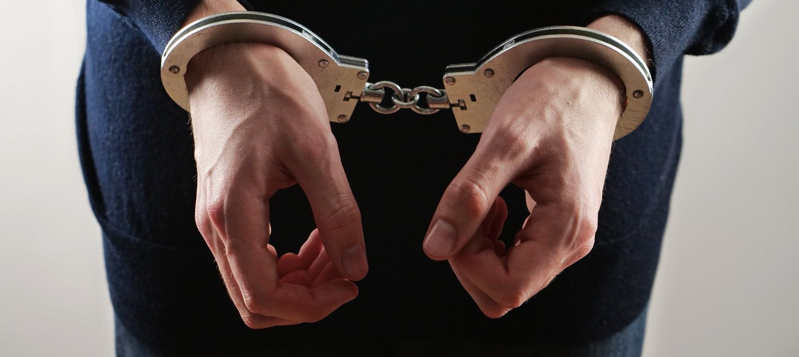 Загарбники в Севастополі засудили місцевого мешканця до понад 20 років позбавлення волі за «зраду» 