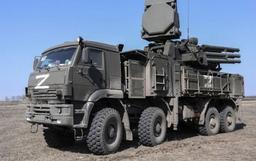 У Криму знищили російський «Панцир-С1» та військовий кран